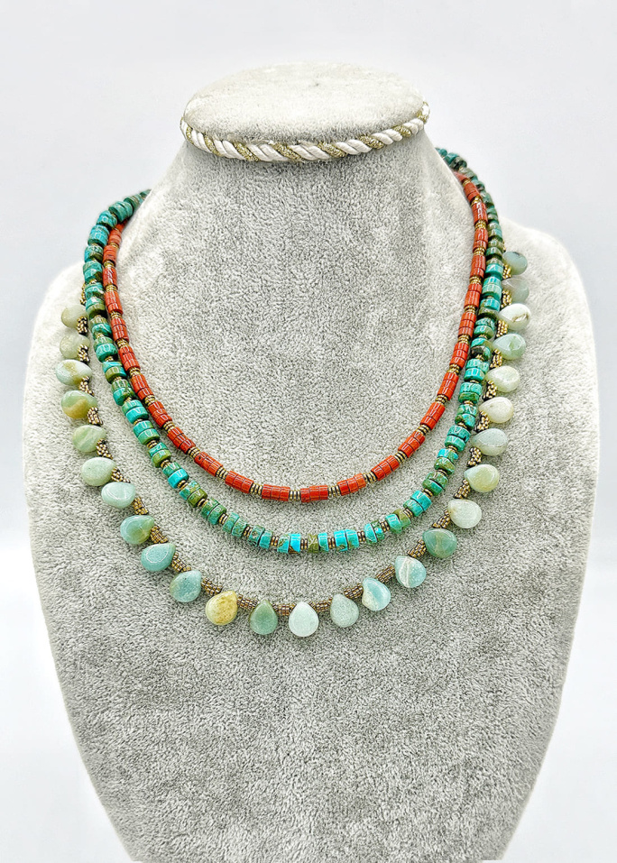 Collar piedras naturales 2