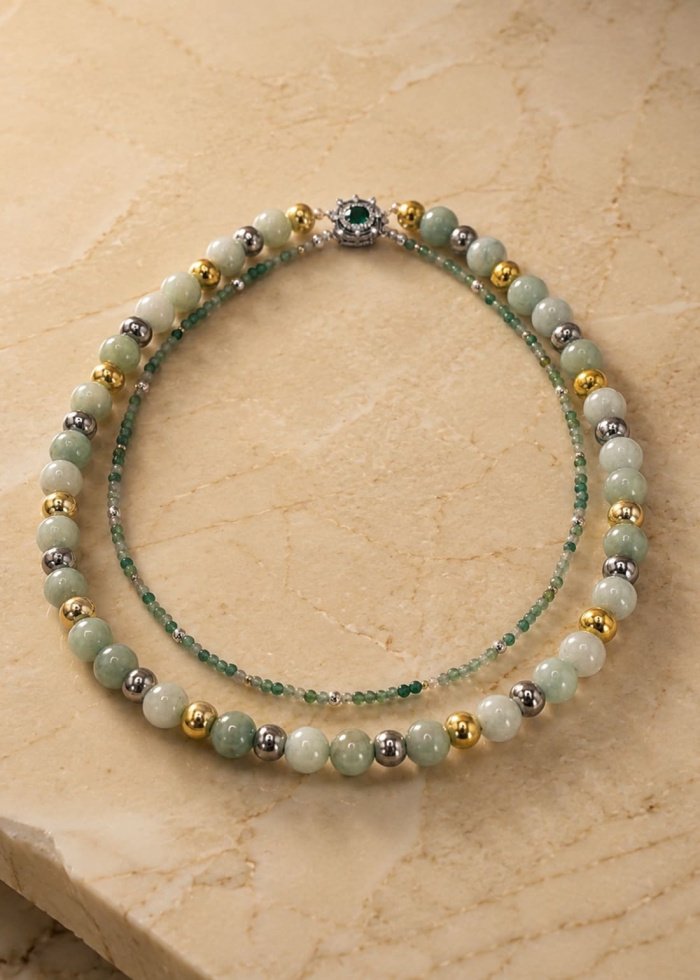 Collar doble Lysea de ágatas verdes naturales con hematites doradas y plateadas y cierre joya en rodio | PRADIKA